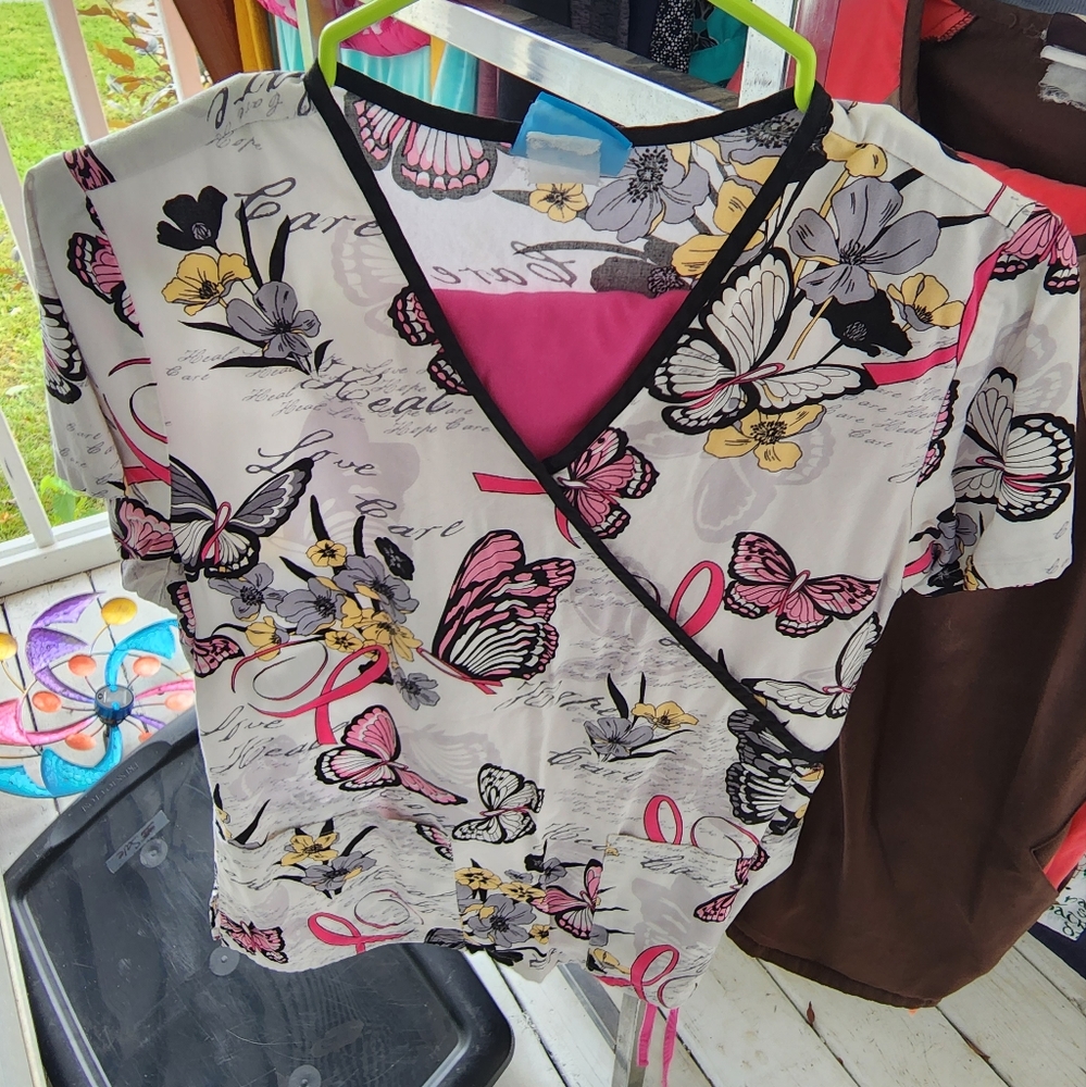 Scrub set